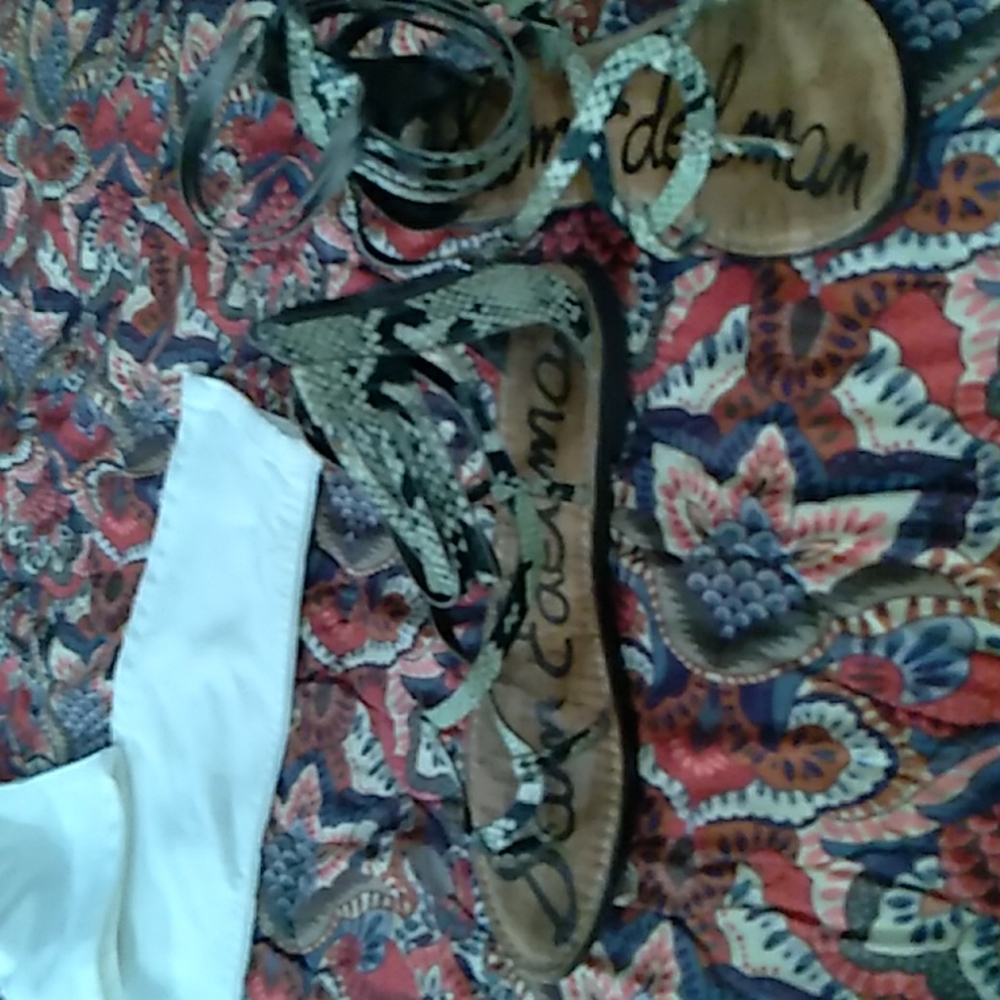 Shoes - Picture 2 of 2